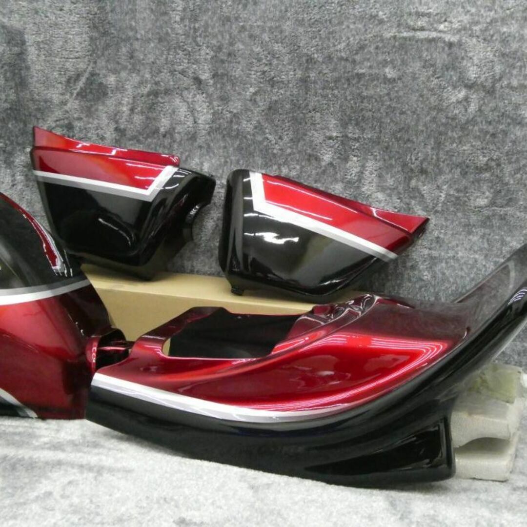 エイプ５０ 外装 黒赤２型 ＳＴＤテールランプ/塗装済 セットCBX400F ...