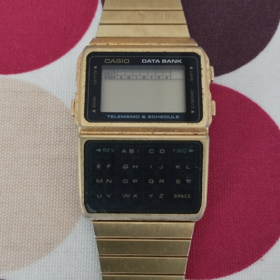 カシオ ひど データバンク CASIO DATABANK DBCー610 ゴールド カシオ ひど データバンク CASIO DATABANK DBCー610 ゴールド