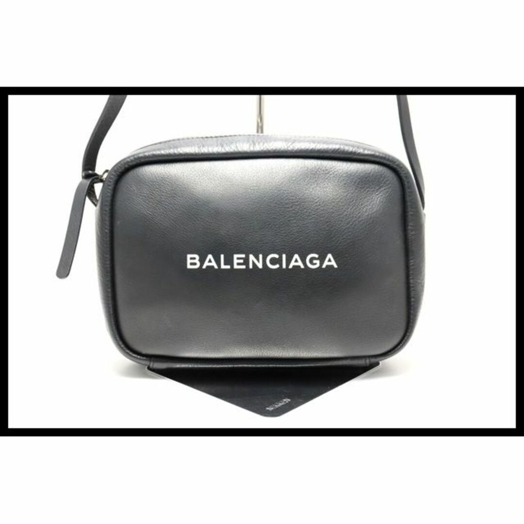 Balenciaga(バレンシアガ)のバレンシアガ エブリデイカメラバッグS ショルダーバッグ■07fb13525-7 レディースのバッグ(ショルダーバッグ)の商品写真