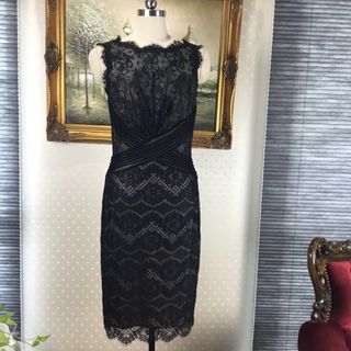 シルク♪新品☆ TADASHI SHOJI サイズ6 ブラック【180】