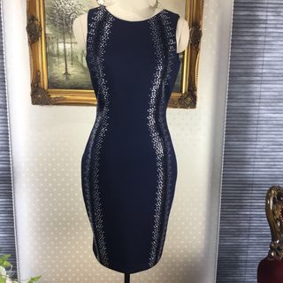 カルバンクライン(Calvin Klein)の新品☆ CALVIN KLEIN  サイズ US 2 紺色　【187B】(ひざ丈ワンピース)