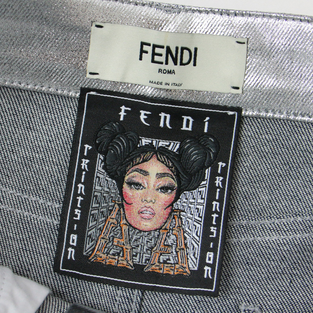 FENDI Tシャツ　ショートパンツ