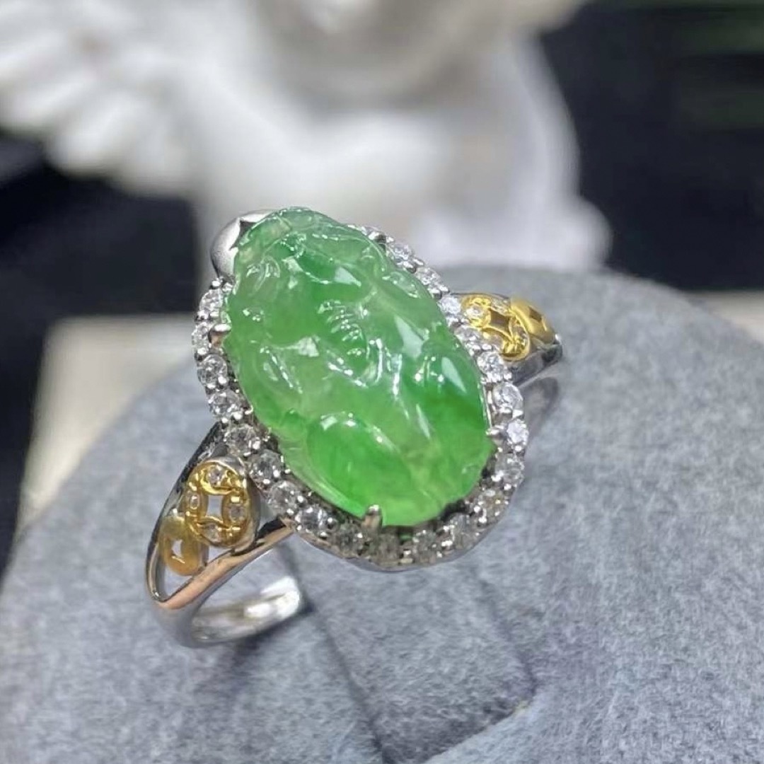 本翡翠指輪k18 ダイヤ陽緑 ミャンマー産 貔貅 希少 お買い得 夏セール 