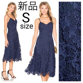 試着のみ♡Alice and Olivia スパンコールドレス