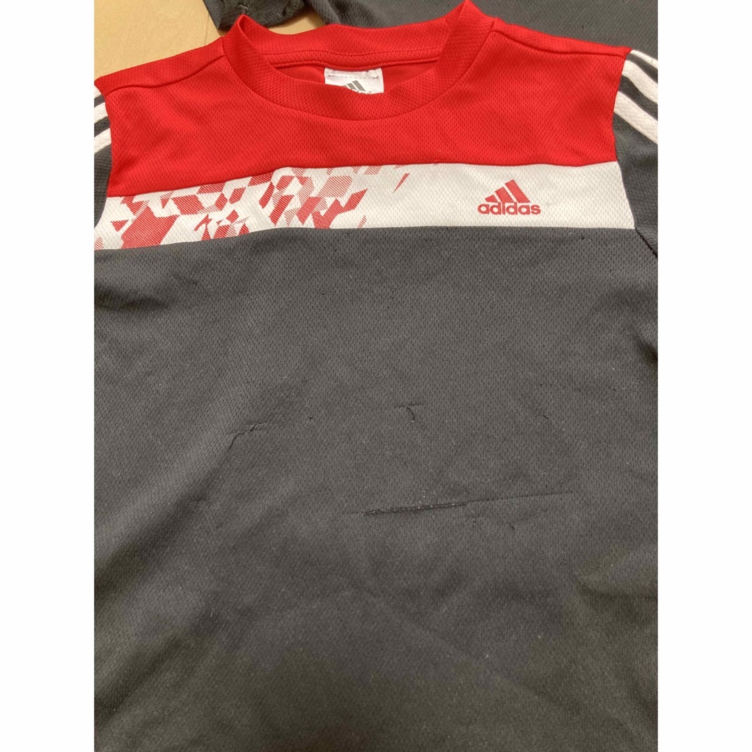 adidas(アディダス)の子供服　adidas 120 140 おそろい キッズ/ベビー/マタニティのキッズ服男の子用(90cm~)(Tシャツ/カットソー)の商品写真