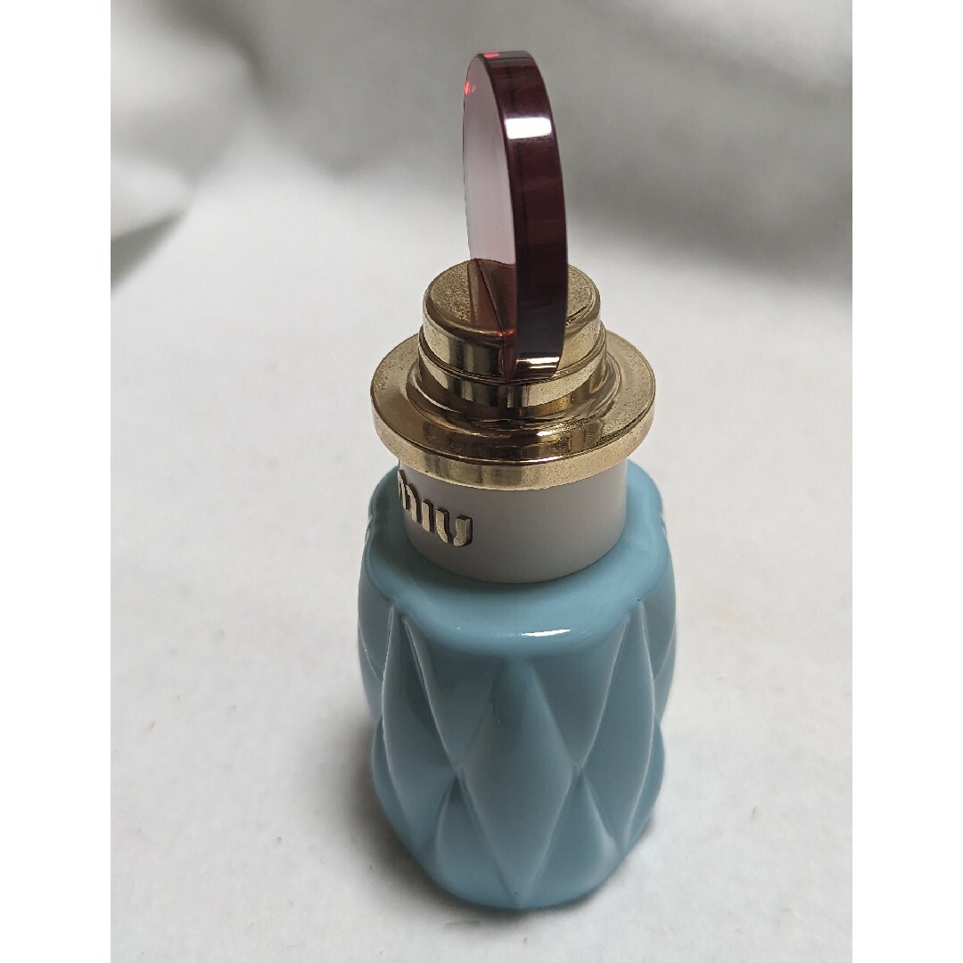 miumiu(ミュウミュウ)のミュウミュウオードパルファム30ml コスメ/美容の香水(香水(女性用))の商品写真