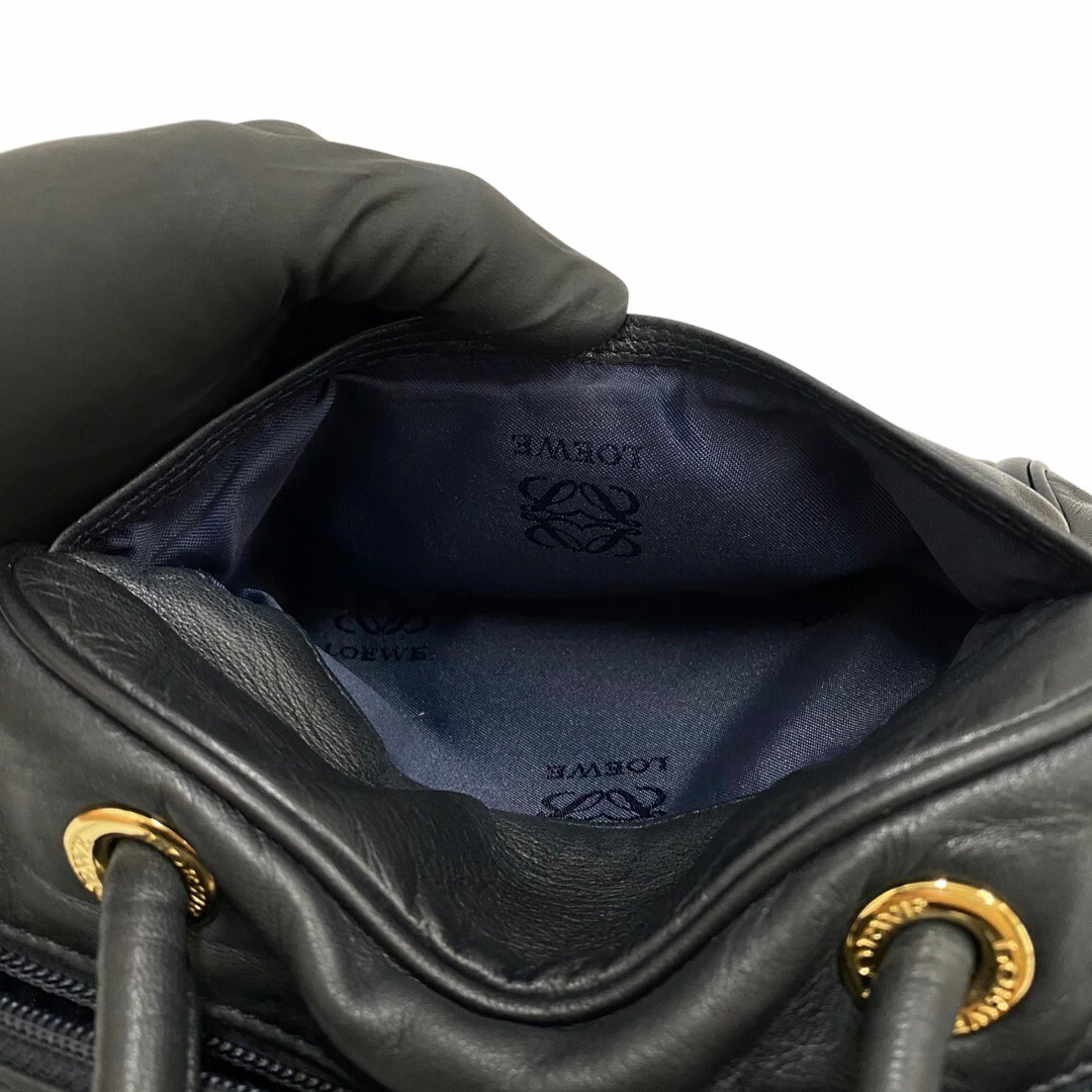 極 美品 保存袋付 LOEWE ロエベ ヴィンテージ アナグラム ロゴ 型押し レザー 本革 ミニ ハンドバッグ トートバッグ ブラック 137-5
