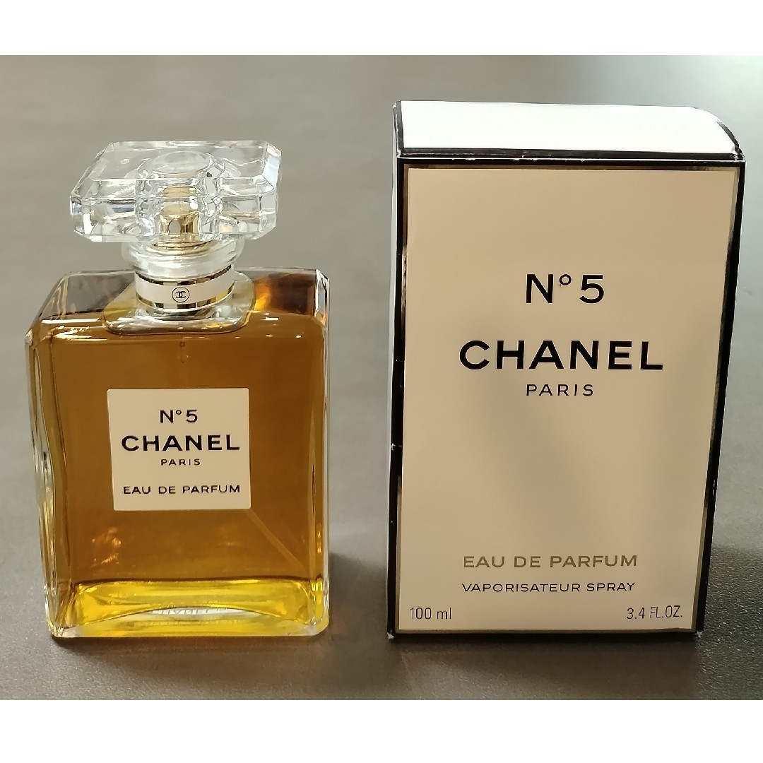 CHANEL オードゥ パルファム （ヴァポリザター） No.5 100ml - 香水