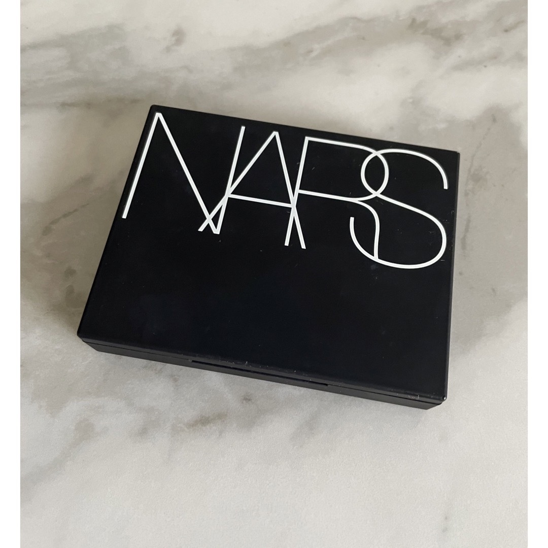 NARS(ナーズ)のNARS ライトリフティングセッティングパウダー　プレストN ケースのみ コスメ/美容のベースメイク/化粧品(その他)の商品写真