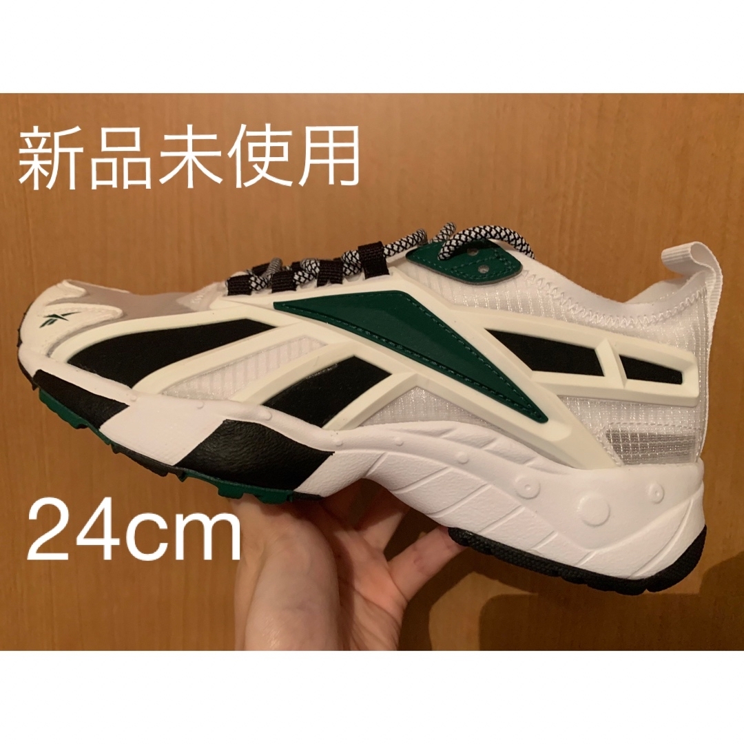 美品‼️室内使用のみ‼️ Reebok リーボック ポンプフューリー 24cm