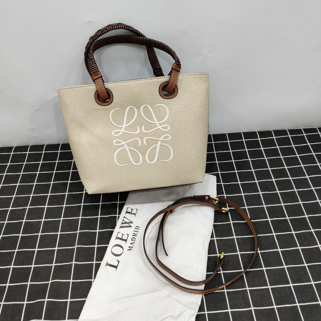 LOEWE ロエベ アナグラム トートバッグ スモール ジャガードカーフスキン