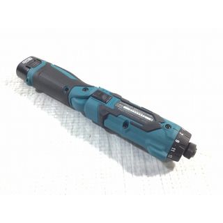 ☆未使用品☆makita マキタ 7.2V 充電式ペンドライバドリル DF012DSHX バッテリー2個(7.2V 1.5Ah) 充電器 ケース付 75865