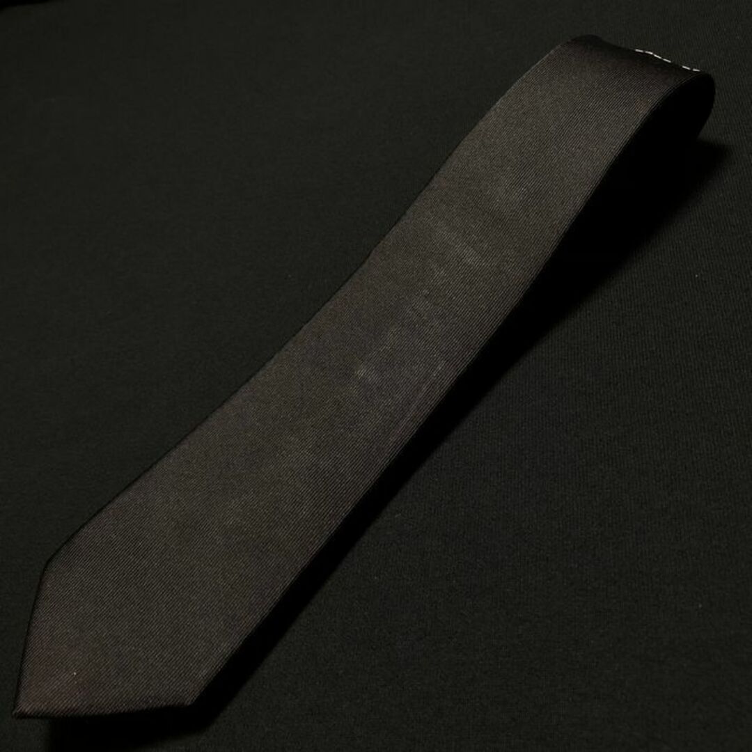 TAKEO KIKUCHI(タケオキクチ)のタケオキクチ スタッズ ブラック ネクタイ ナロータイ A106-J03 メンズのファッション小物(ネクタイ)の商品写真