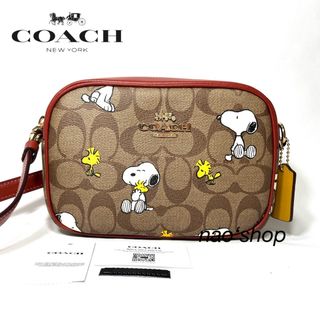 コーチ(COACH)の【新品】COACH スヌーピー ミニ ジェイミー ショルダーバッグ シグネチャー(ショルダーバッグ)