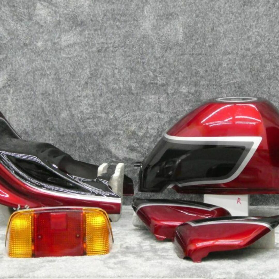 エイプ50 外装 赤黒CBX 赤橙テールランプ/塗装済 セットCBX400Fの