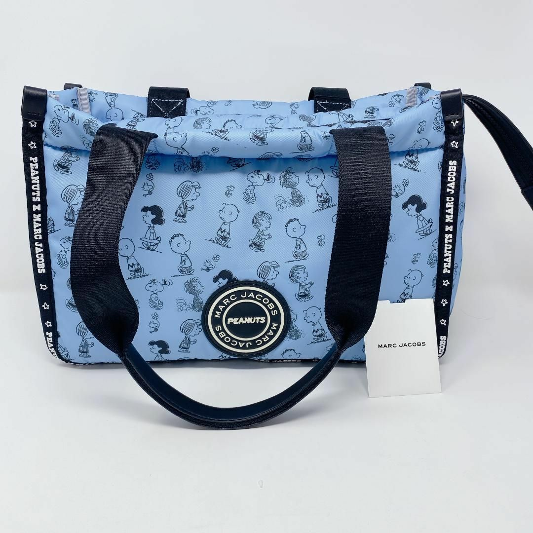 MARC JACOBS(マークジェイコブス)の【日本未発売】MARC JACOBS ピーナッツ ナイロン トート Mサイズ レディースのバッグ(トートバッグ)の商品写真