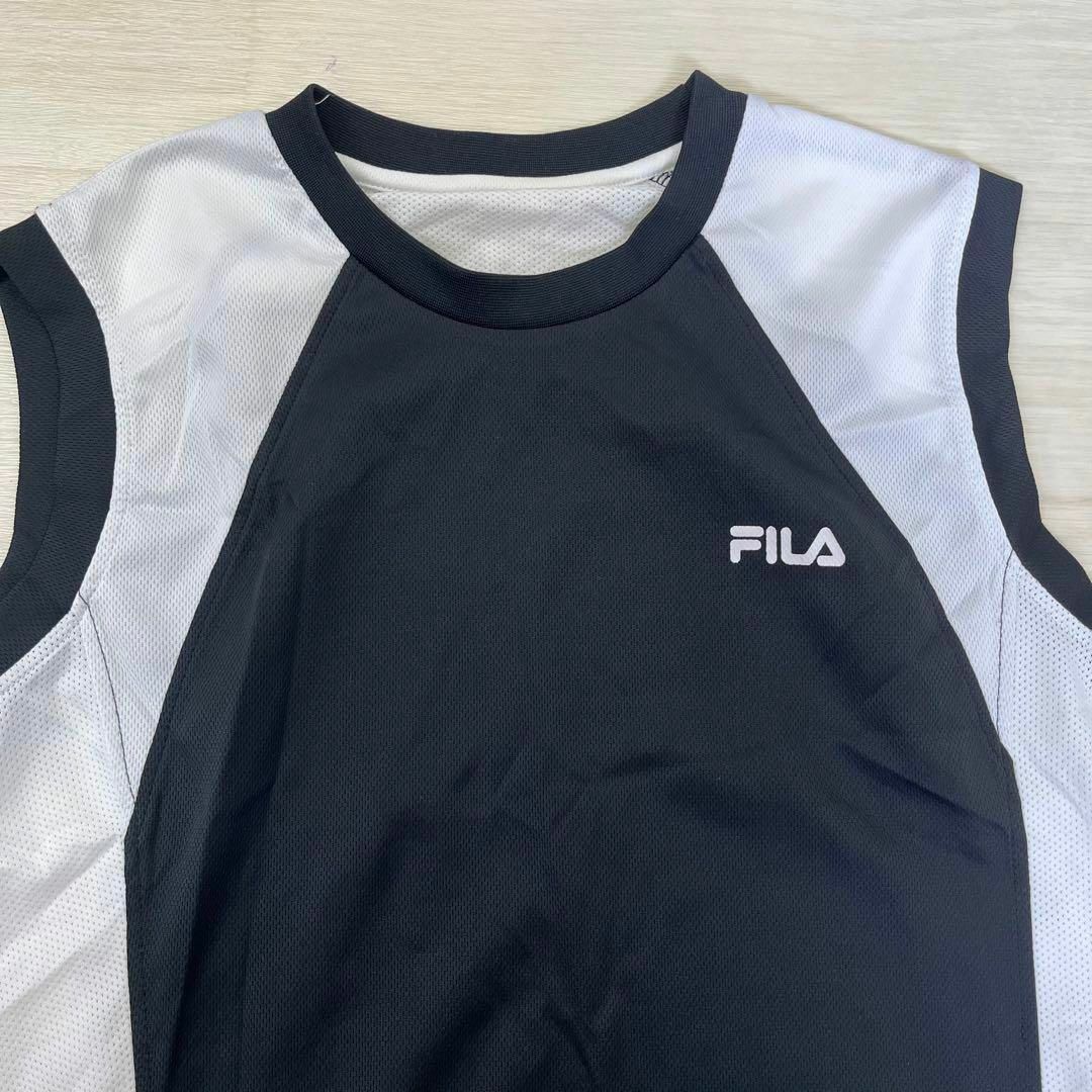 FILA(フィラ)のFILA フィラ　トレーニングシャツ　スポーツウェア　ジムウェアMサイズ　袖無し メンズのトップス(Tシャツ/カットソー(半袖/袖なし))の商品写真