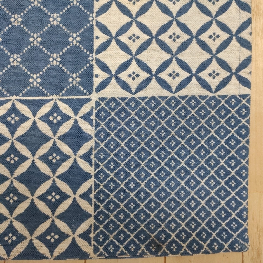 journal standard Furniture(ジャーナルスタンダードファニチャー)の【journal standard】BRITISH TILE RUG インテリア/住まい/日用品のラグ/カーペット/マット(ラグ)の商品写真