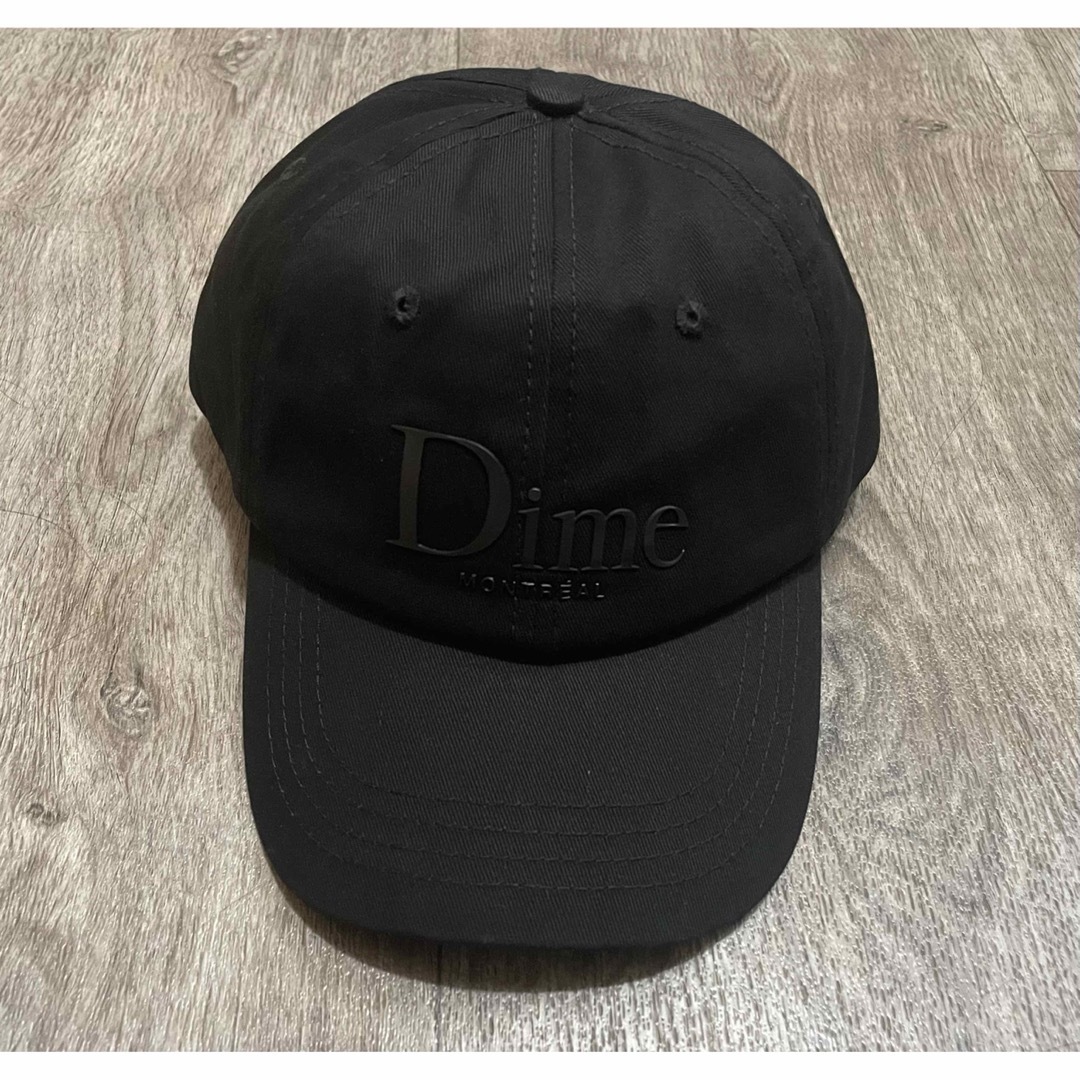 【おすすめ】Dime classic script black cap メンズの帽子(キャップ)の商品写真