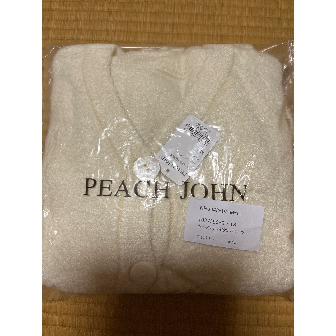 PEACH JOHN(ピーチジョン)の未使用🎀ピーチジョン🎀ホイップリーボタンパジャマ　ルームウェアML レディースのルームウェア/パジャマ(ルームウェア)の商品写真