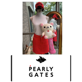 パーリーゲイツ(PEARLY GATES)の綺麗なお姉さんのパーリーゲイツお洒落なゴルフウェア(ウエア)