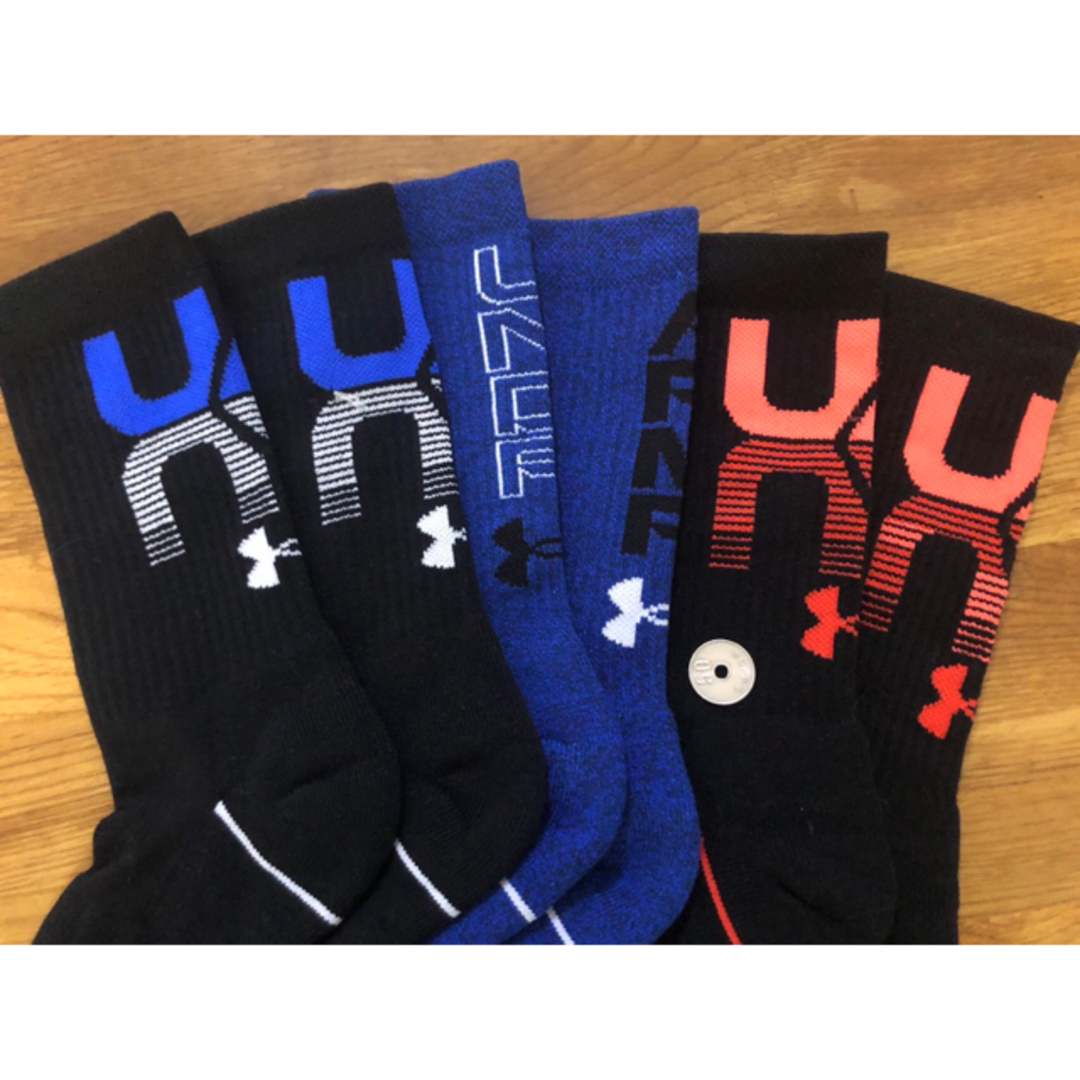 UNDER ARMOUR(アンダーアーマー)の新品アンダーアーマーUNDER ARMOUR メンズソックス3足セット212 メンズのレッグウェア(ソックス)の商品写真