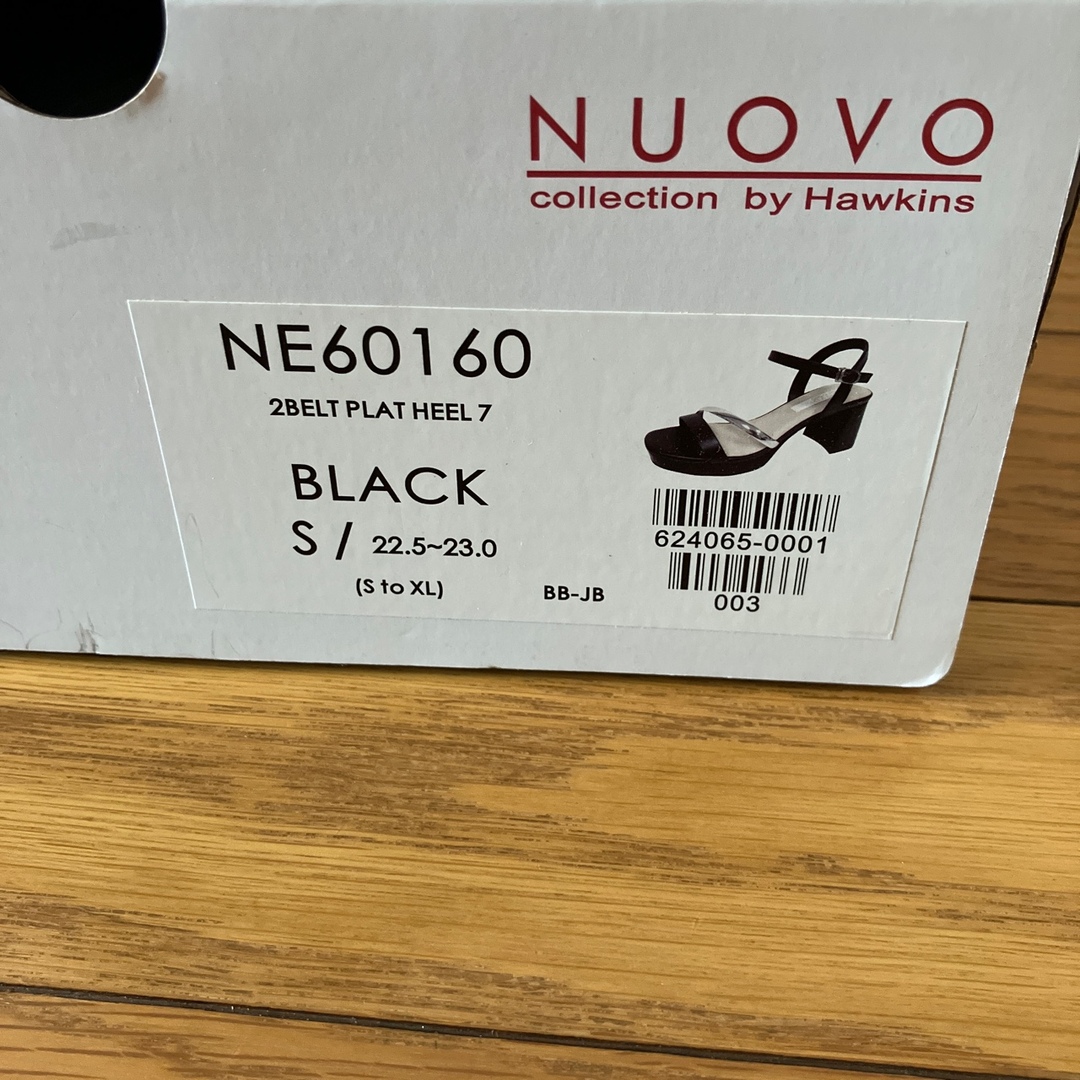 ブラックサンダル　ABCマート　ヌーヴォSサイズ　新品　ヒール　厚底 レディースの靴/シューズ(サンダル)の商品写真