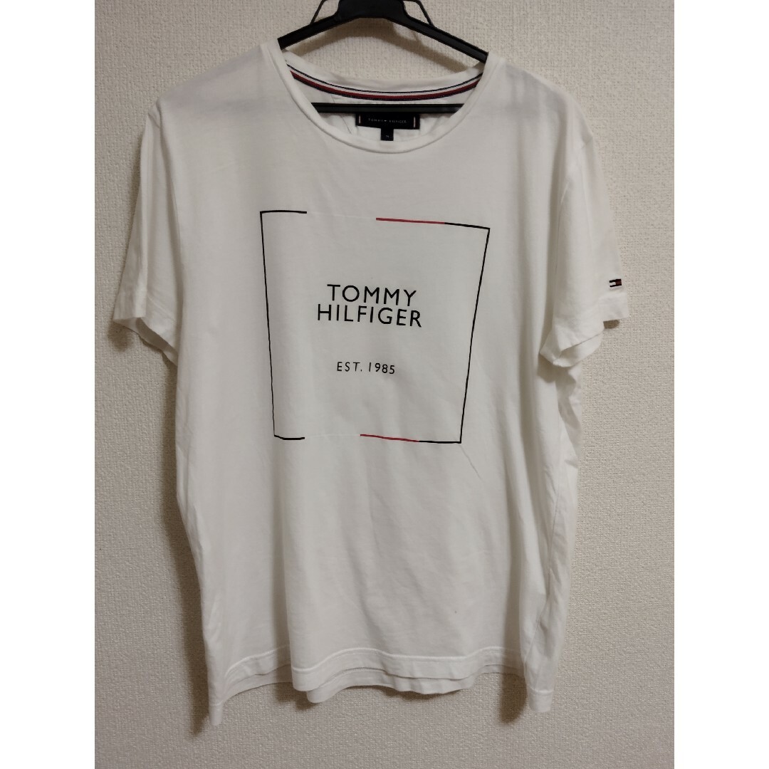 トミーヒルフィガー　サイズ M オーガニックコットン ロゴTシャツ メンズのトップス(シャツ)の商品写真