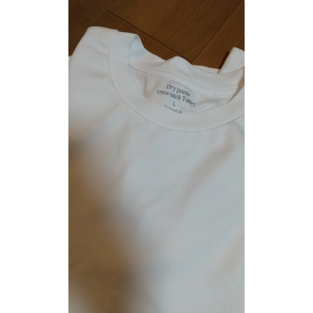 GU(ジーユー)のロビン様専用   Tシャツ  L メンズのトップス(Tシャツ/カットソー(半袖/袖なし))の商品写真