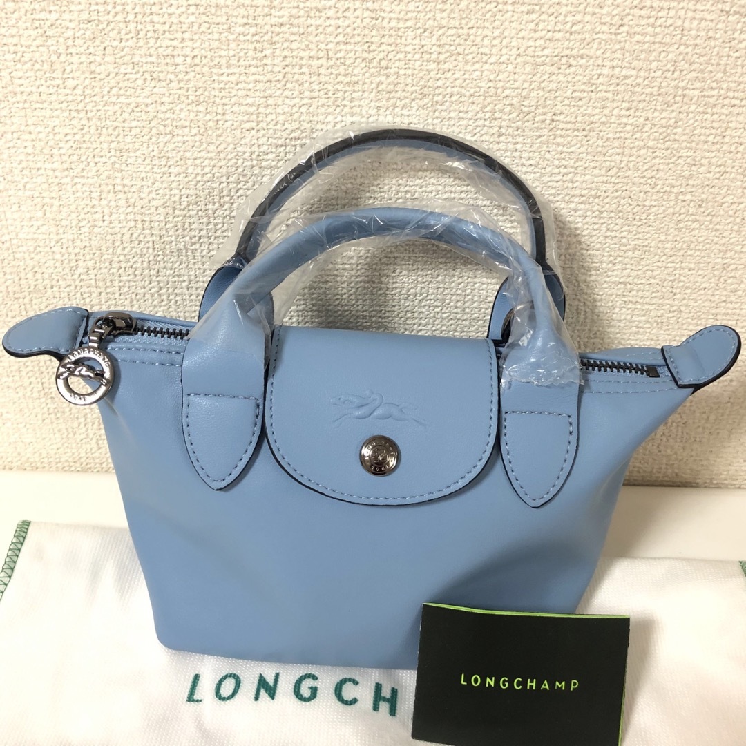 LONGCHAMP(ロンシャン)の【新品】ロンシャンル プリアージュ キュイールXS レザー　ブルー レディースのバッグ(ショルダーバッグ)の商品写真