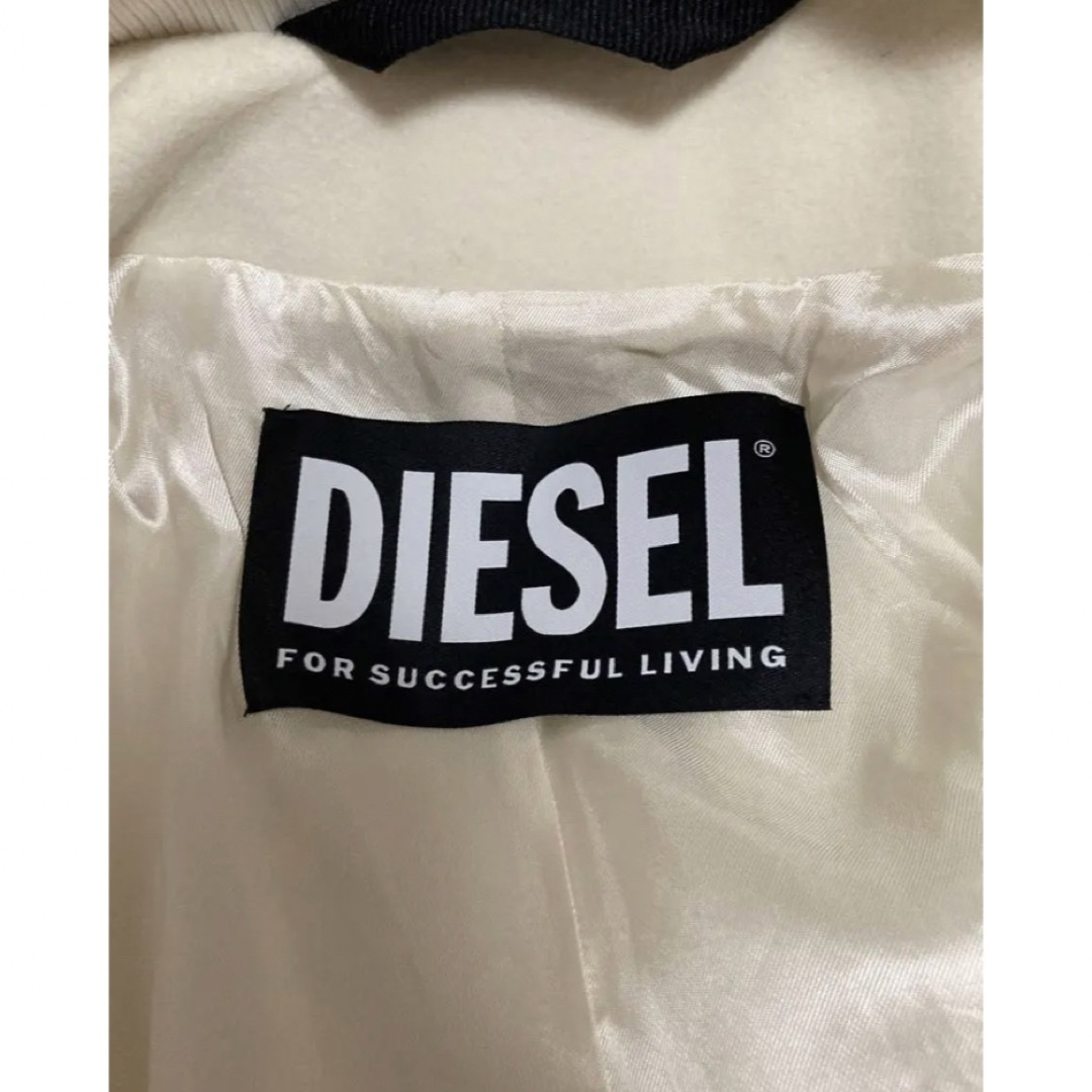 DIESEL(ディーゼル)のディーゼル　レディースコートXS レディースのジャケット/アウター(ロングコート)の商品写真