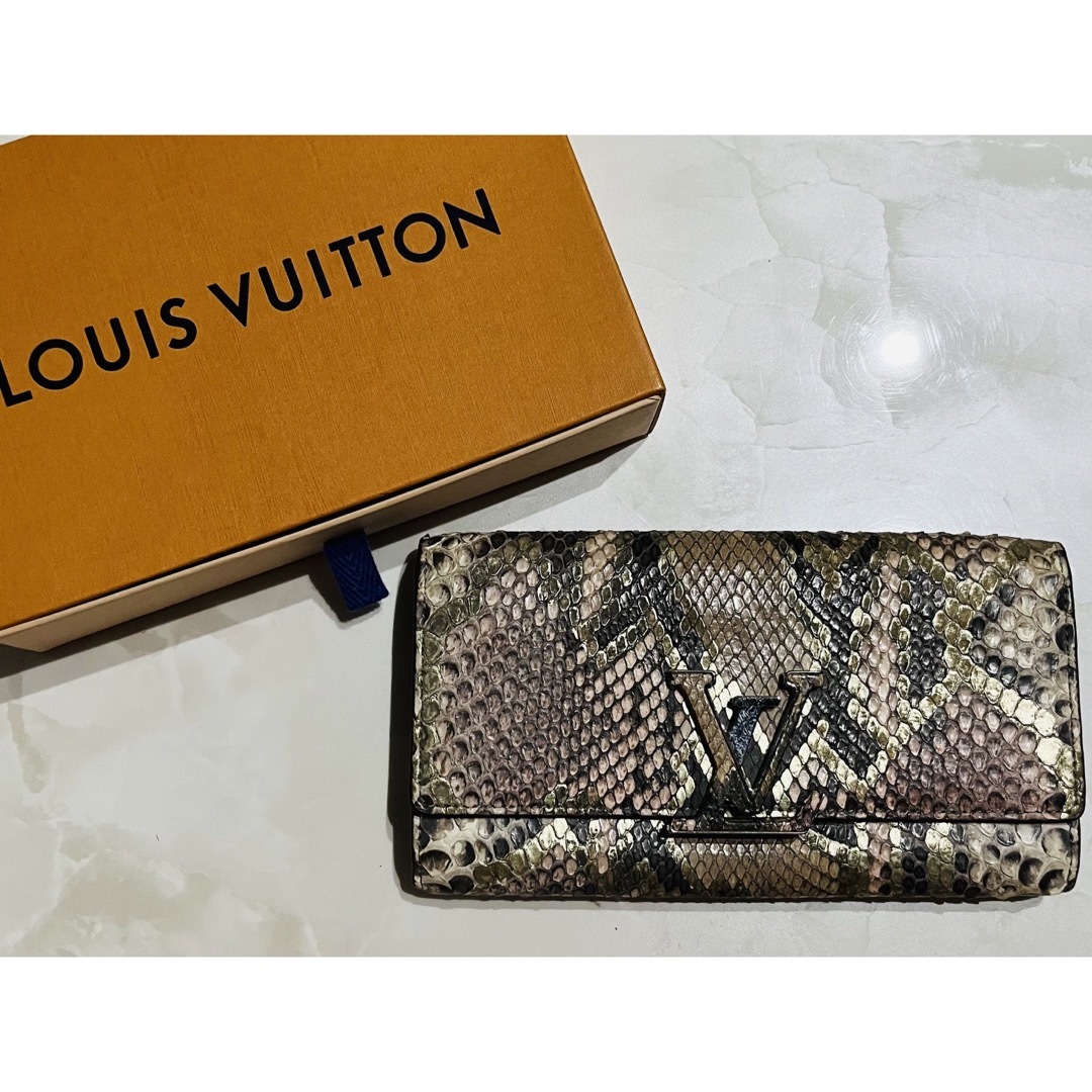 LOUISVUITTON カプシーヌ長財布