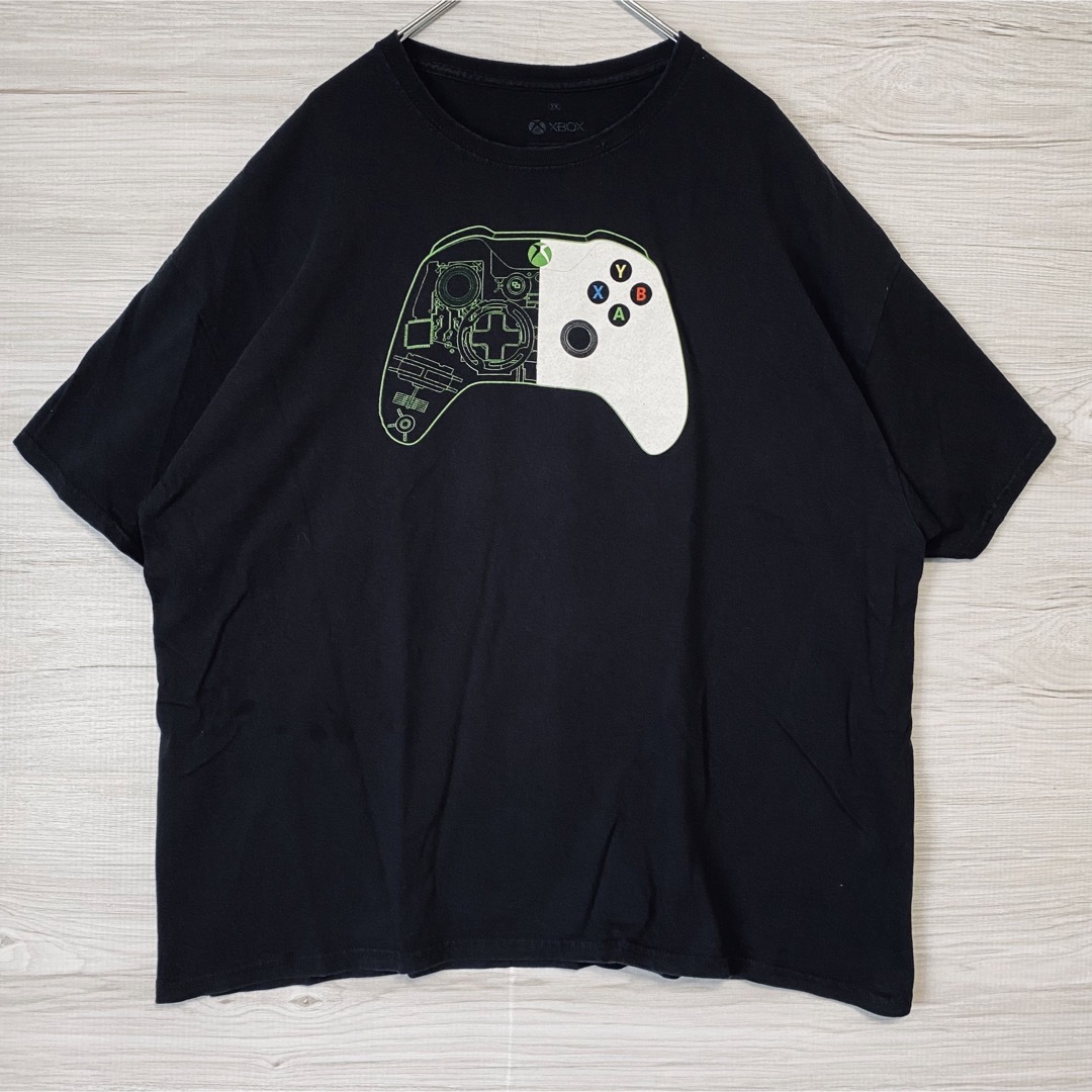 Xbox(エックスボックス)の【入手困難】XBOX エックスボックス　コントローラー　Tシャツ　2XLサイズ メンズのトップス(Tシャツ/カットソー(半袖/袖なし))の商品写真