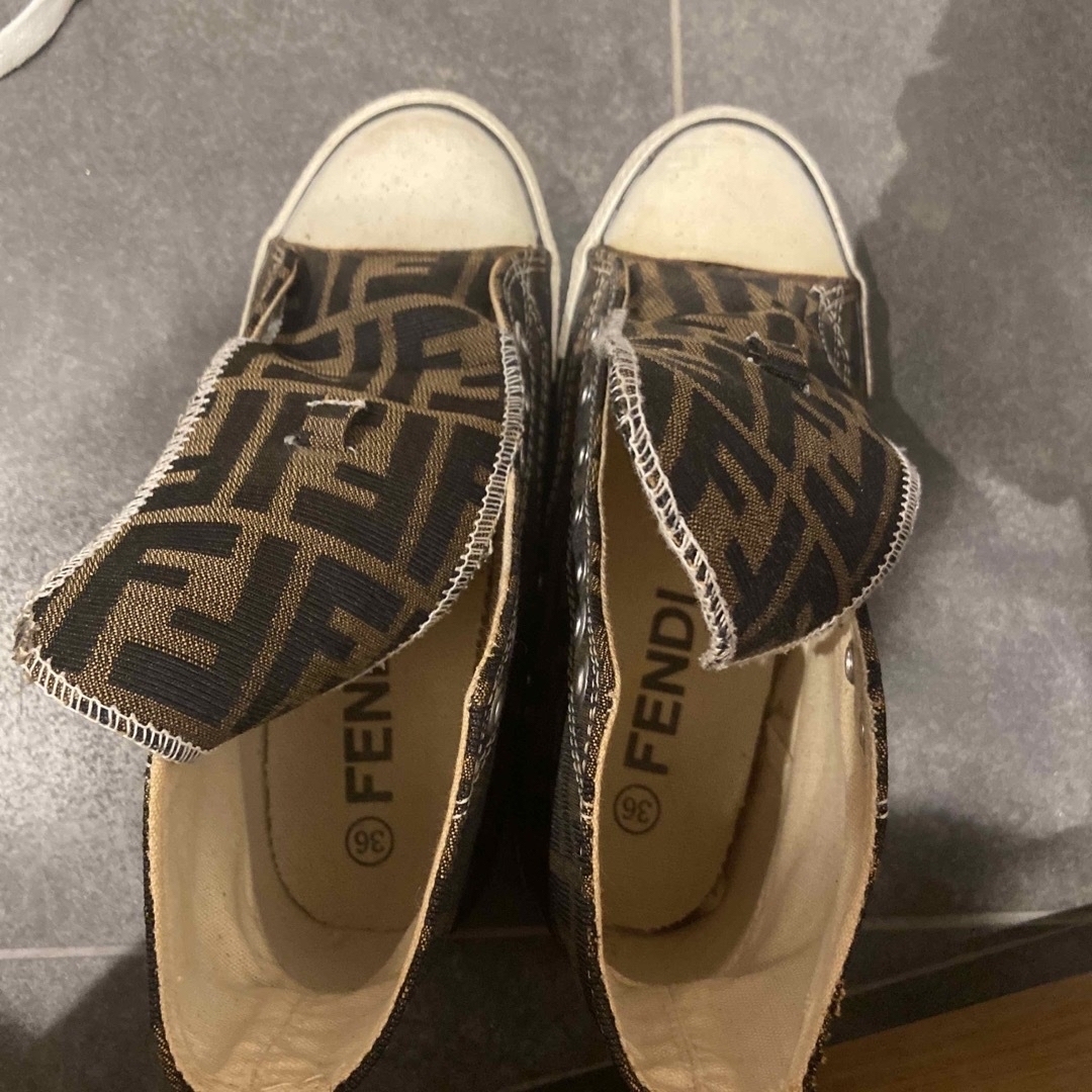 FENDI ハイカットスニーカー　24センチ 8