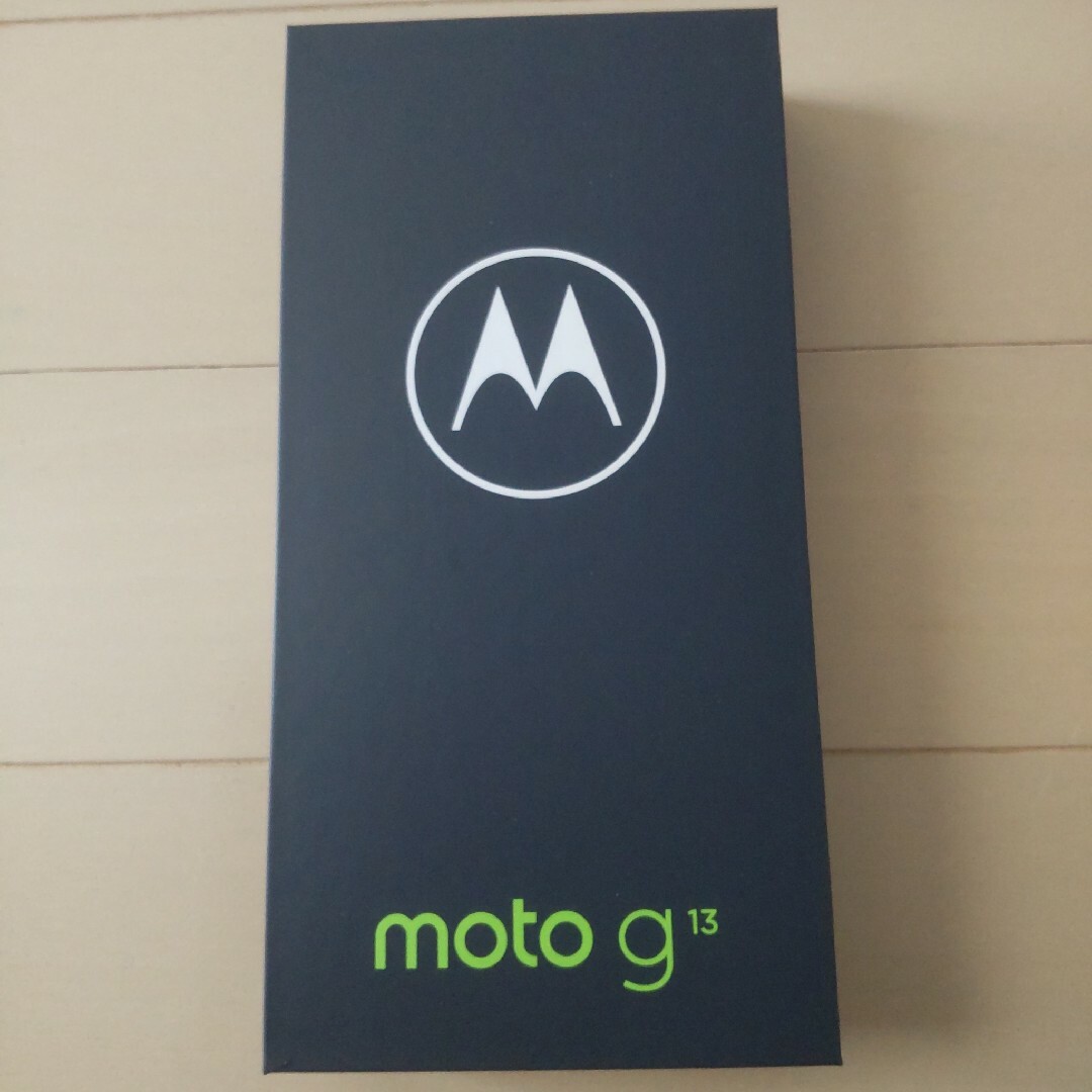 Motorola(モトローラ)のmotorola moto g13 ラベンダーブルー スマホ/家電/カメラのスマートフォン/携帯電話(携帯電話本体)の商品写真