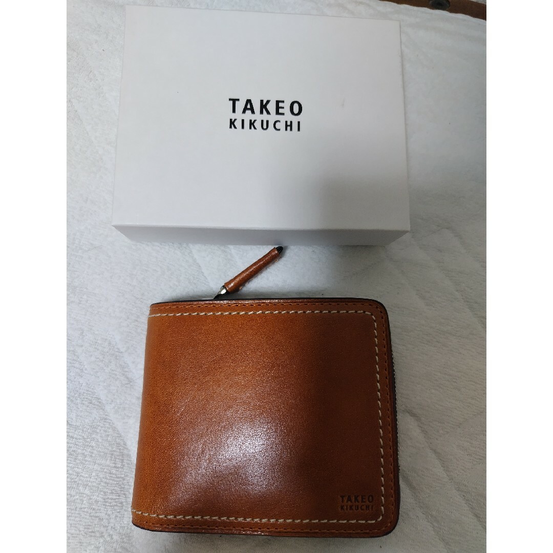 新品 タケオキクチ メンズ 二つ折り財布 キャメル www.krzysztofbialy.com