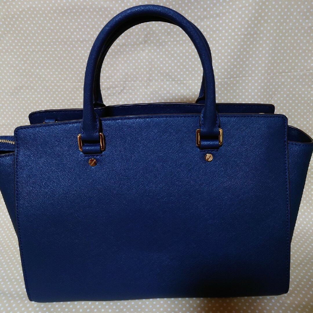 Michael Kors(マイケルコース)のMICHAEL MICHAEL KORS SELMA バッグ　ネイビー レディースのバッグ(ハンドバッグ)の商品写真