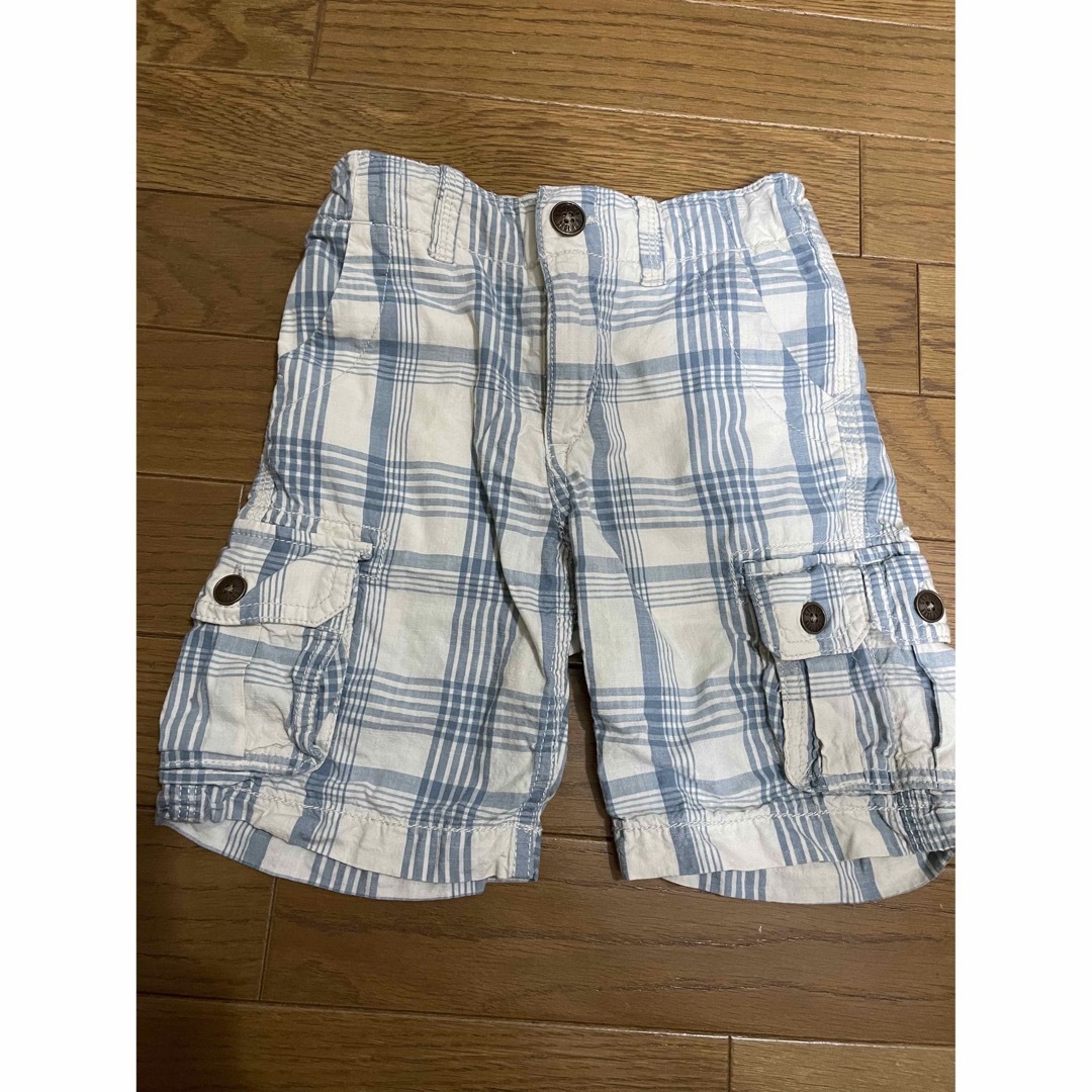 babyGAP(ベビーギャップ)の半ズボン キッズ/ベビー/マタニティのキッズ服男の子用(90cm~)(パンツ/スパッツ)の商品写真