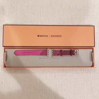 エルメス(Hermes)のみっこ様専用　エルメス　Apple Watch ジャンピングシンプルトゥール(ラバーベルト)