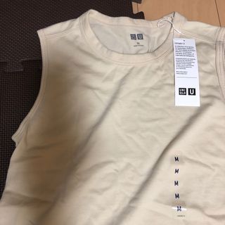 ユニクロ(UNIQLO)のノースリーブT(タンクトップ)