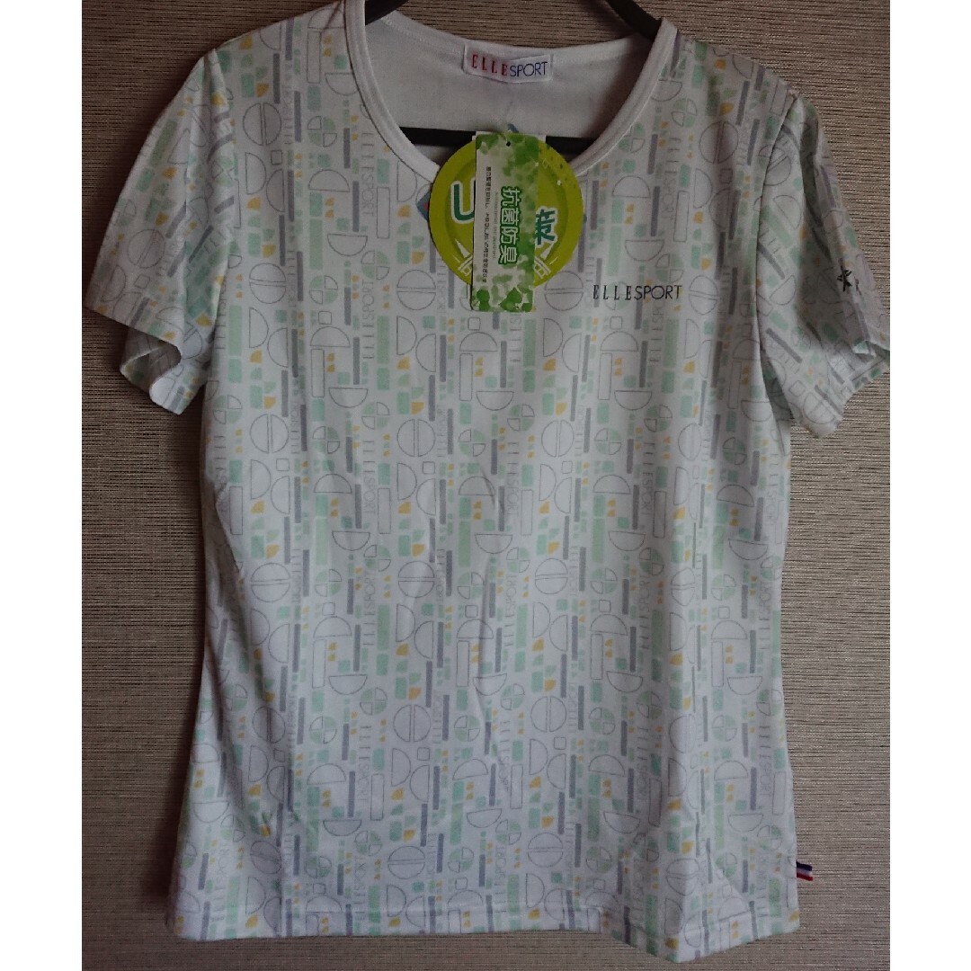 ELLE(エル)の新品　ELLE SPORTS  Mサイズ  UVカット　DRY 抗菌防臭Tシャツ レディースのトップス(Tシャツ(半袖/袖なし))の商品写真