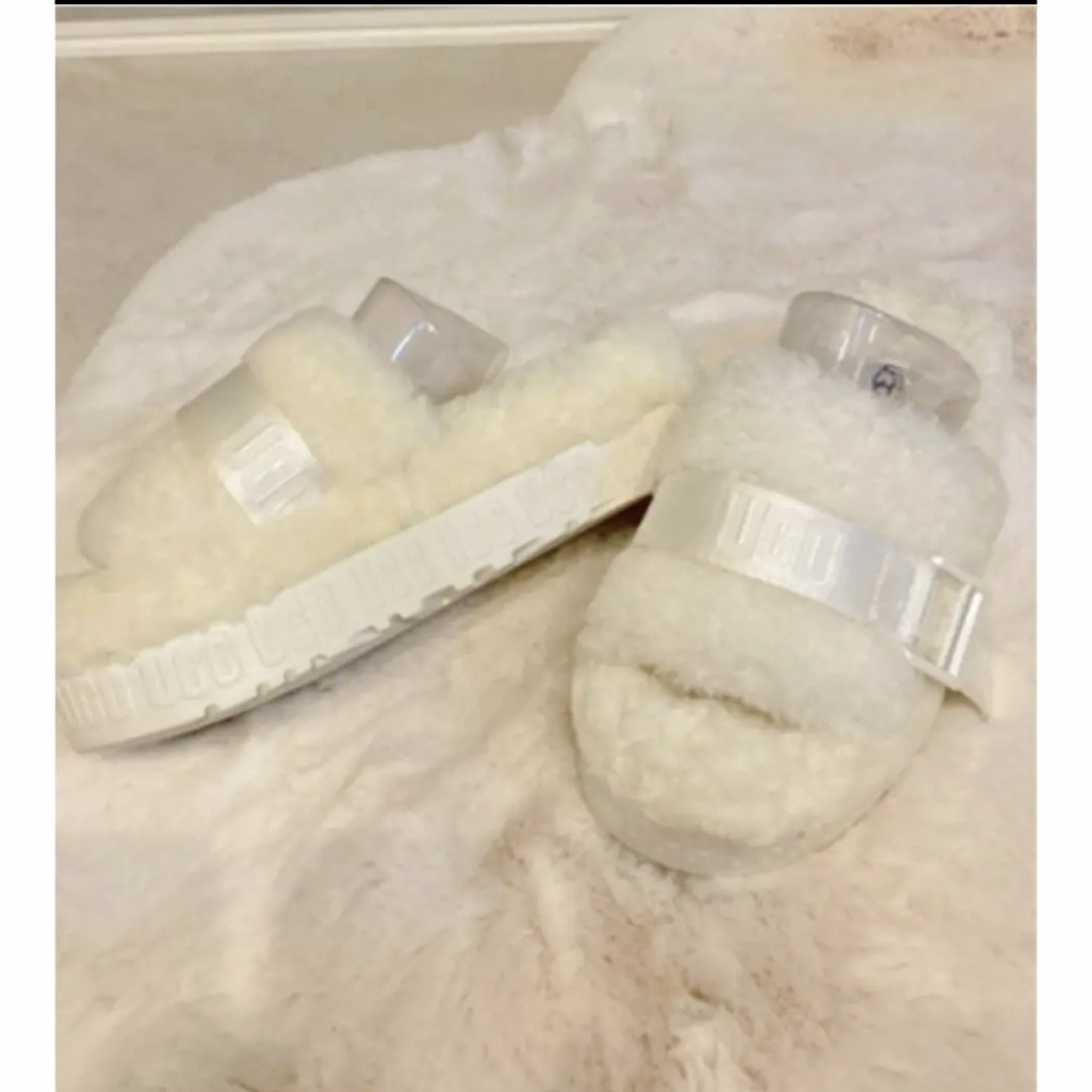 UGG  ボア付きサンダル