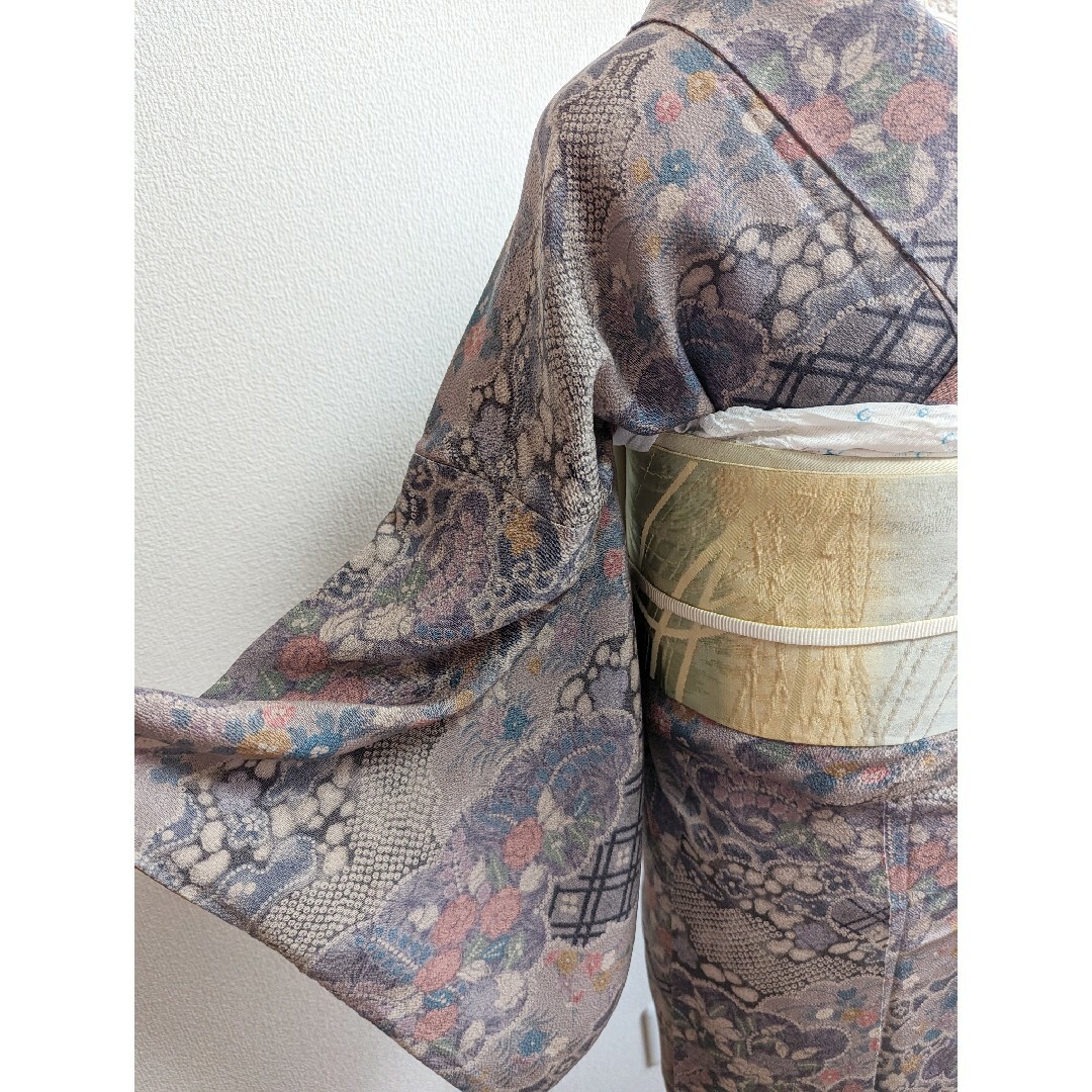【袷】正絹 辻が花 小紋 身丈150.5裄63 灰紫 ちりめん くすみ系 【袷】正絹 辻が花 小紋 身丈150.5裄63 灰紫 ちりめん くすみ系