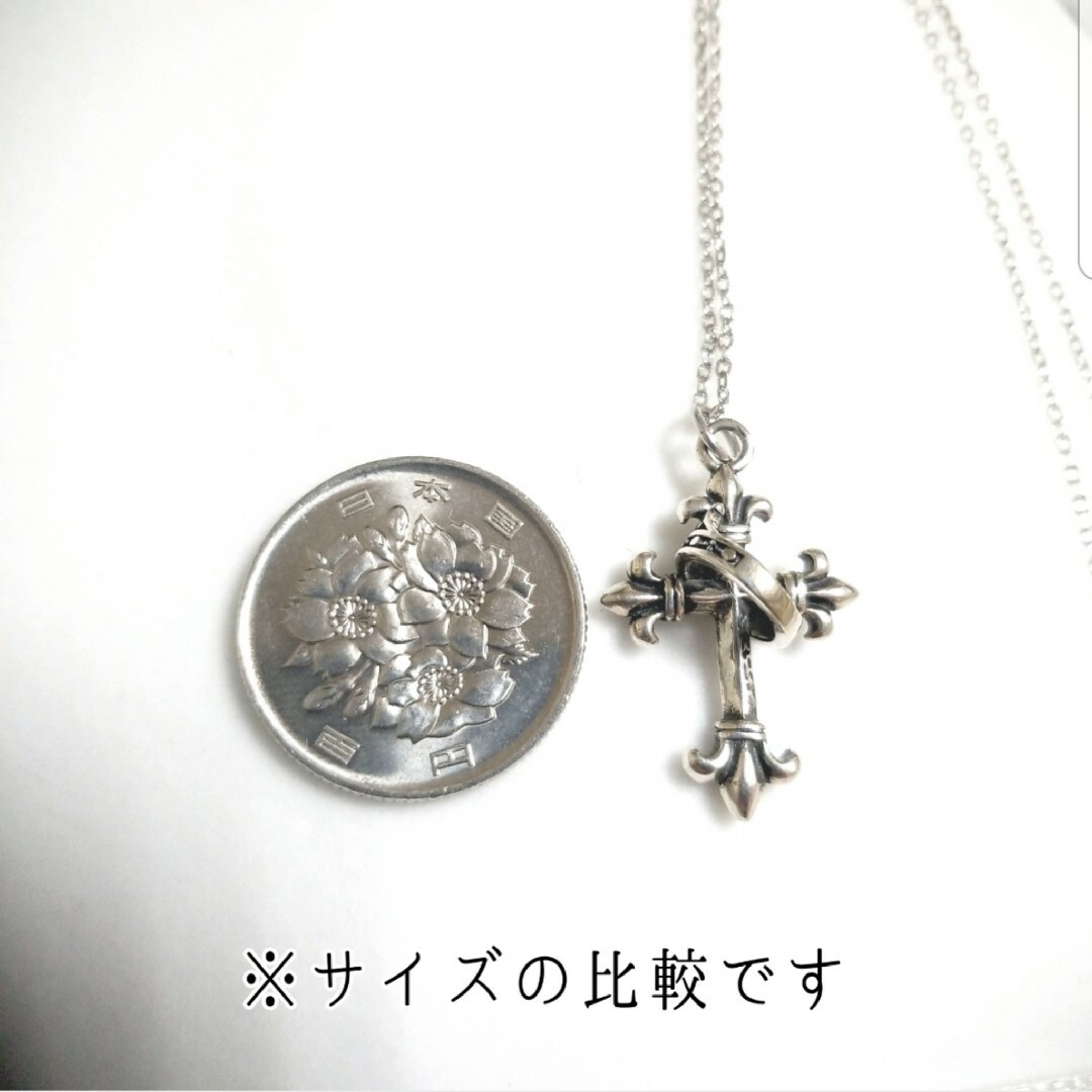 Grimoire(グリモワール)のシルバー/silver925 クロス×クラウン 十字架×王冠 デザインネックレス レディースのアクセサリー(ネックレス)の商品写真