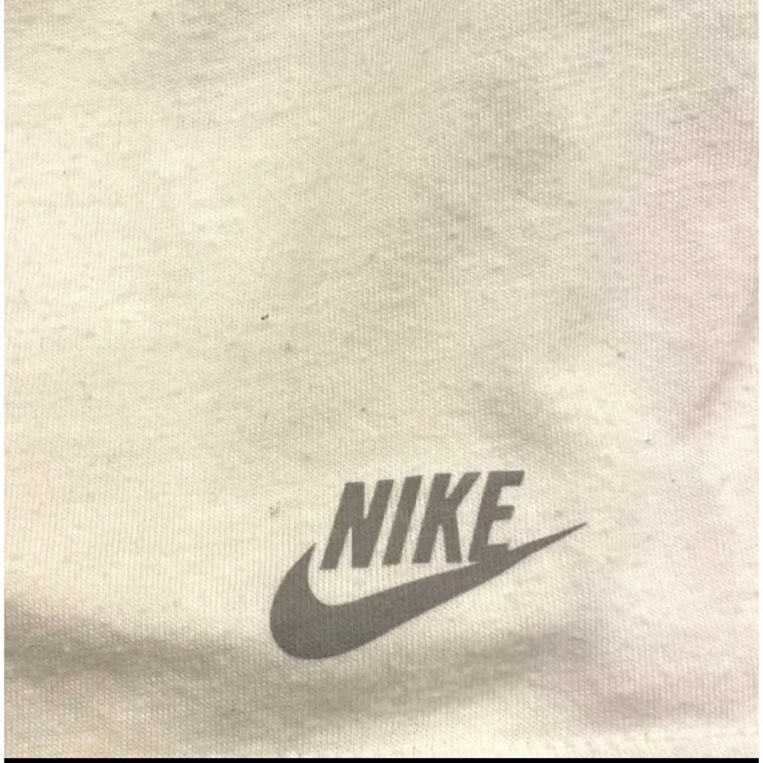 NIKE(ナイキ)の【★美品★】NIKEナイキ★プリント風車ロゴ★長袖シャツ　メンズL 白 メンズのトップス(Tシャツ/カットソー(七分/長袖))の商品写真