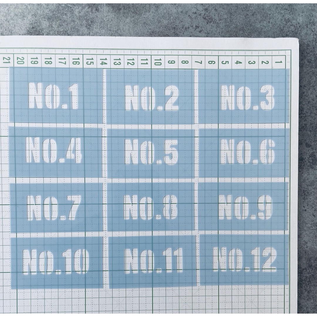 ステンシルシート　数字セット　No.2 ハンドメイドの素材/材料(型紙/パターン)の商品写真