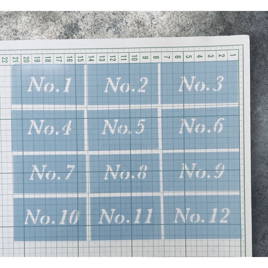 ステンシルシート　数字セット　No.3 ハンドメイドの素材/材料(型紙/パターン)の商品写真