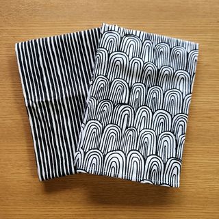 マリメッコ(marimekko)のマリメッコ　ティータオル　2枚セット(収納/キッチン雑貨)