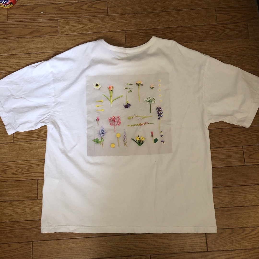 FRAPBOIS(フラボア)のお花のTシャツ レディースのトップス(Tシャツ(半袖/袖なし))の商品写真