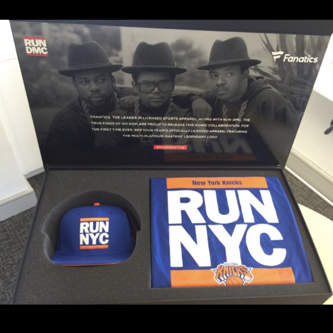 新品未使用　RUNDMC x Fanaticsコラボ　NBA  NYニックス